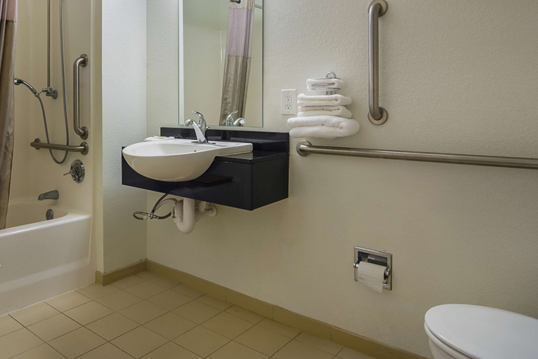 Bathroom 5, Motel 6 Tucker, GA - Atlanta Northeast, DeKalb