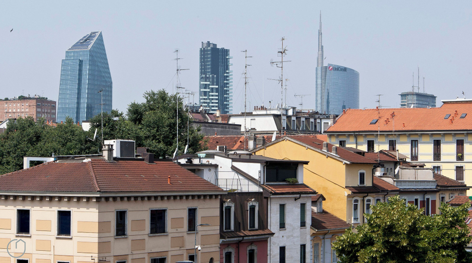 Others 5, Italianway - Benedetto Marcello 28, Milano