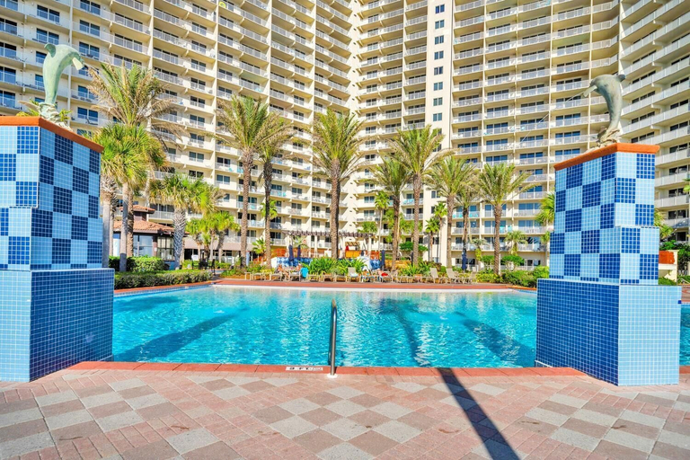 Sport & Beauty 4, Shores of Panama 426, Bay