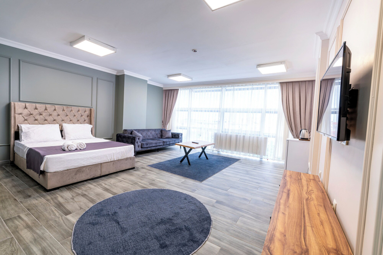 Bedroom 3, The Royal Luxury Hotel, Bakırköy