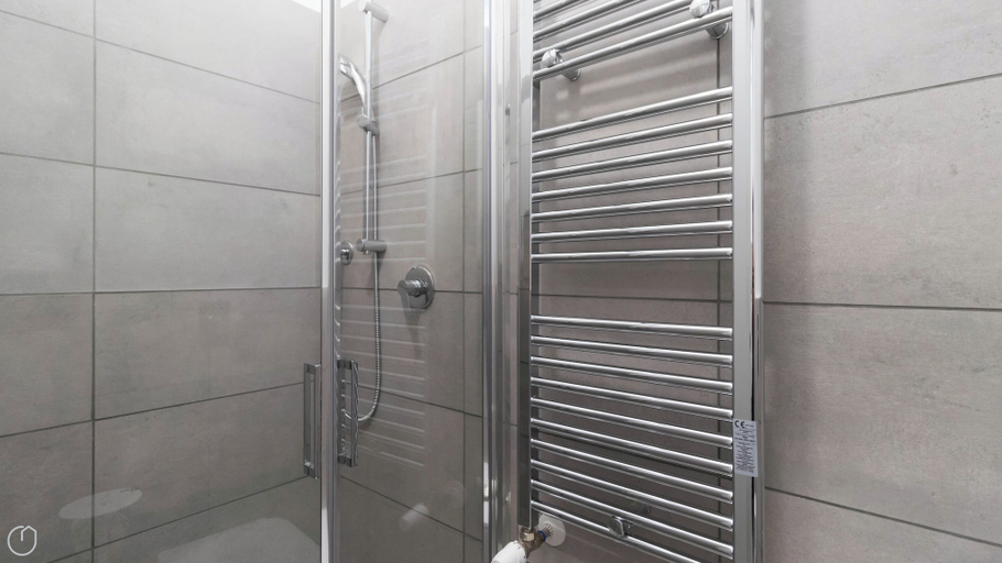 Bathroom 3, Italianway - Boiardo 27, Milano