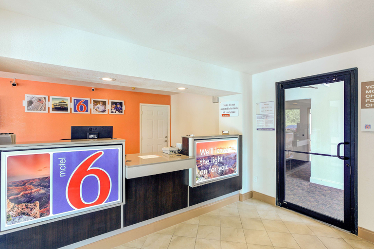 Others 5, Motel 6 Dallas, TX - South, Dallas