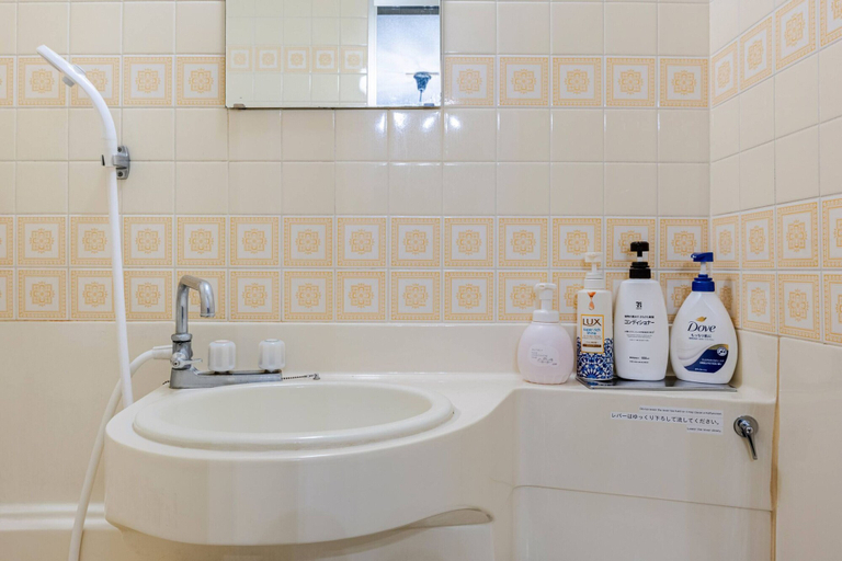 Bathroom 4, Daines-I Shibuya 405, Shibuya