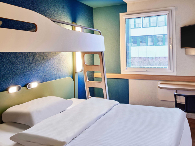 Bedroom 4, B&B HOTEL Bremen-Süd, Bremen