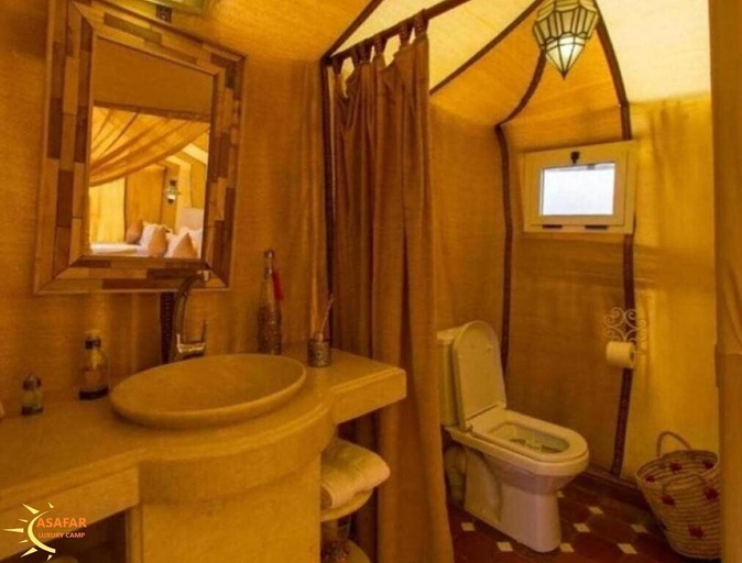 Bathroom 2, Asafar Luxury Camp, Errachidia