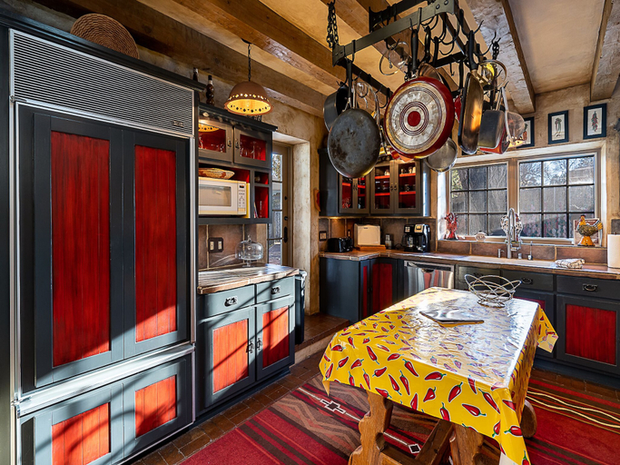 Food & Drinks 5, Western Cowboy by Kokopelli Property Management, Santa Fe