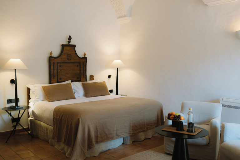 Bedroom 3, Mas de Torrent Hotel & Spa, Relais & Châteaux, Girona