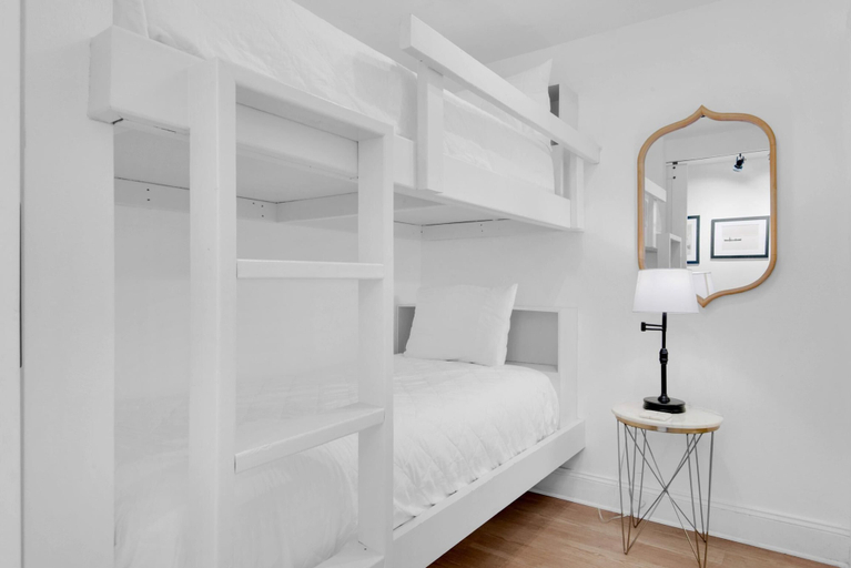 Bedroom 3, Laketown Wharf 1714, Bay