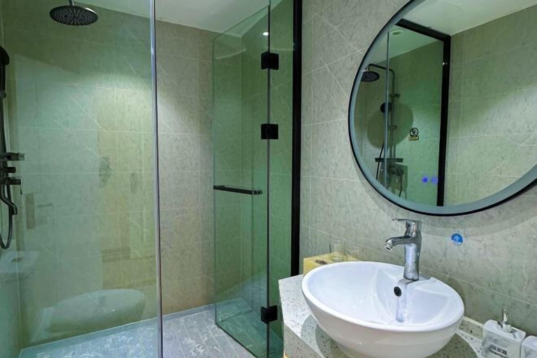 Bathroom 4, Huiqian Hotel (Zhaotong Fortune Store), Zhaotong