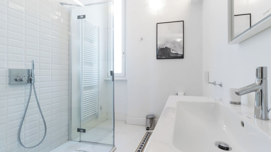 Bathroom 2, Italianway - Garigliano 7, Milano