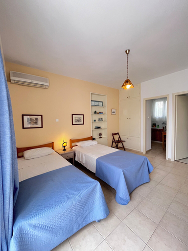 Bedroom 3, Hotel Elena, South Aegean