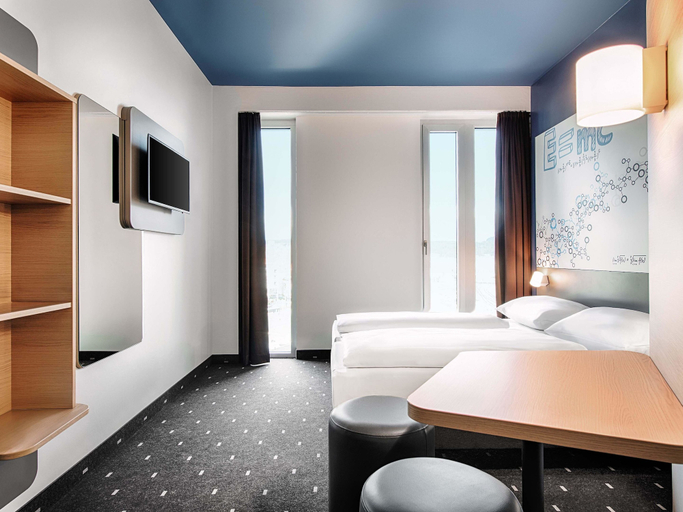 Bedroom 4, B&B Hotel Ulm, Ulm