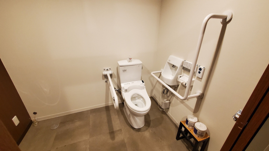 Bathroom 4, Hotel New Tsuruta, Beppu
