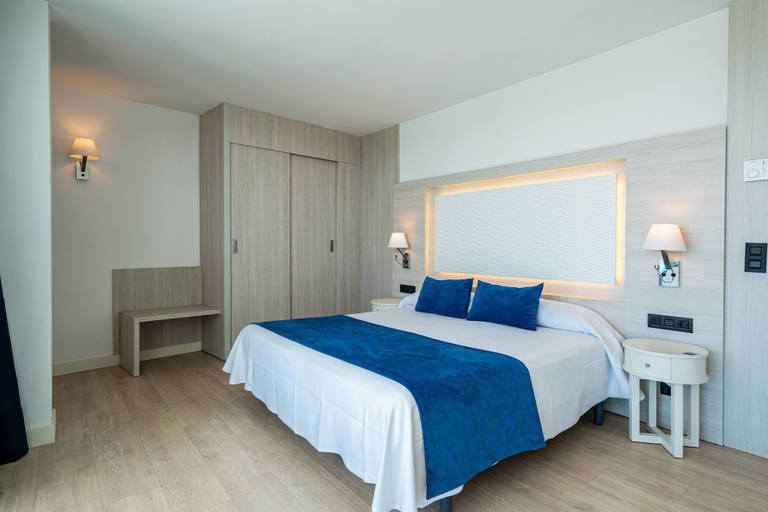 Bedroom 4, Hotel THB Sa Coma Platja, Baleares