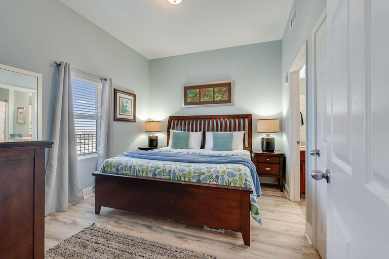 Bedroom 3, Laketown Wharf 2018, Bay