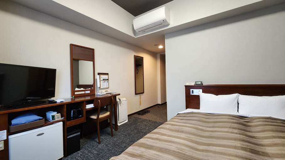Bedroom 3, Hotel Route-Inn Kameyama Inter, Kameyama