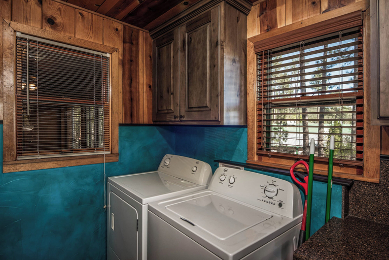 Bathroom 4, The Roost Downtown by Ruidoso Vacation Rentals, Lincoln