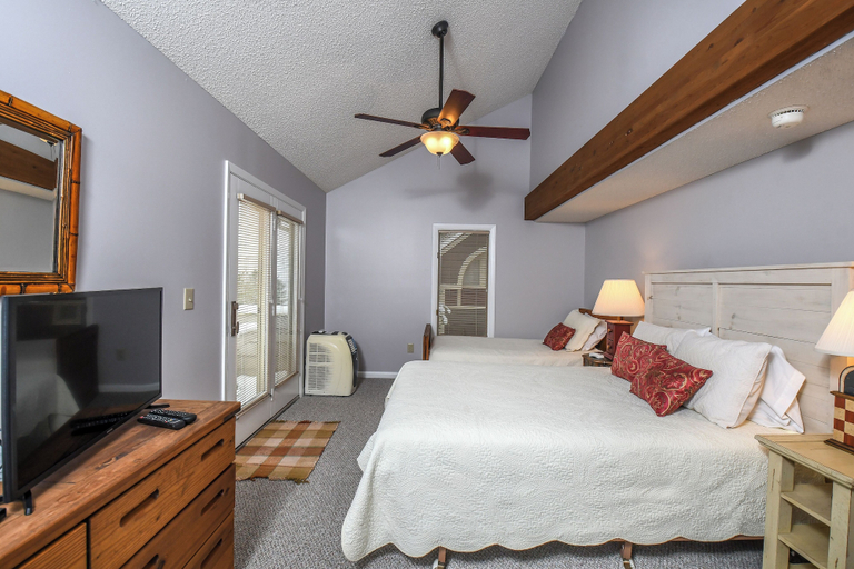 Bedroom 3, Pivots & Divots by Taylor Made Deep Creek, Garrett