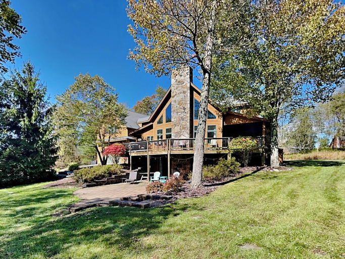 Exterior & Views 1, Mountainlair by Taylor Made Deep Creek, Garrett