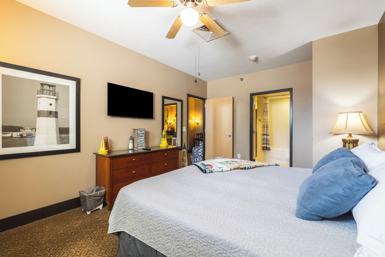 Bedroom 2, Wild Rose Casino & Hotel Clinton, Clinton