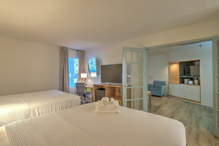 Bedroom 3, Hotel Carolina, Beaufort