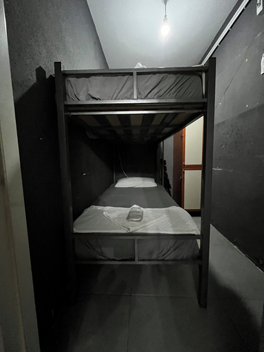 Bedroom 4, Zirkon Suit Otel, Maltepe