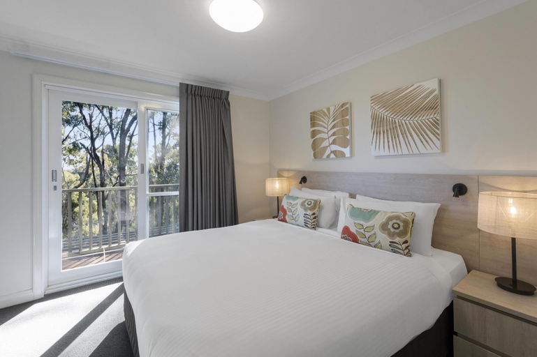 Bedroom 3, Oaks Cypress Lakes Resort, Cessnock