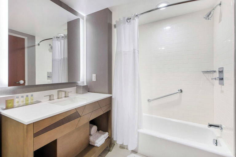 Bathroom 5, DoubleTree by Hilton Raleigh - Cary, Wake