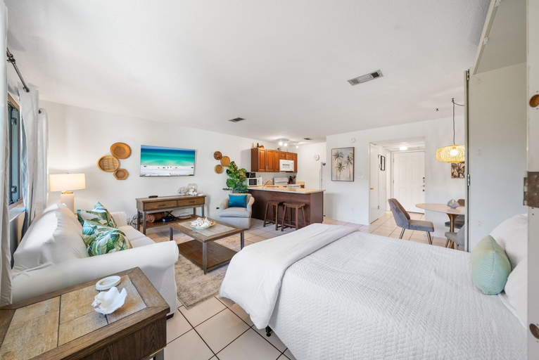 Bedroom 3, Hidden Beach Villas - 111 - Studio villa by RedAwning, Walton