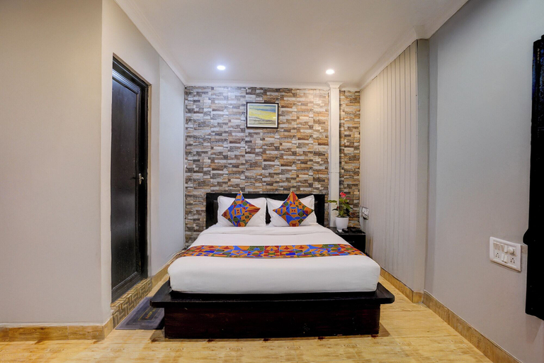 Bedroom 2, FabHotel Coco Homes, North Goa