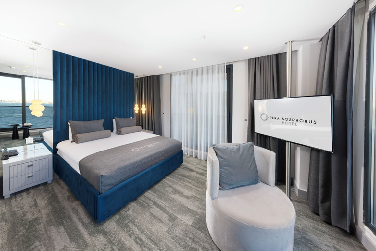 Bedroom 2, Pera Bosphorus Hotel, Beyoğlu
