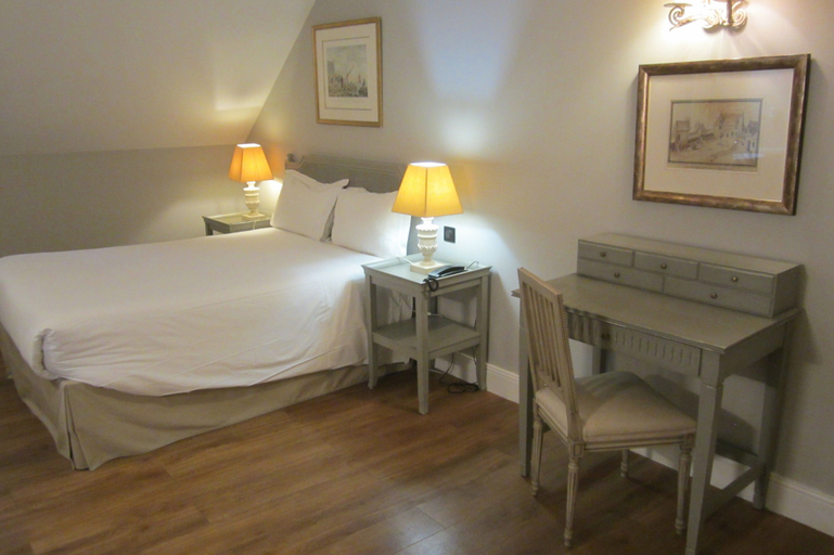 Bedroom 4, Château de Lazenay, Cher