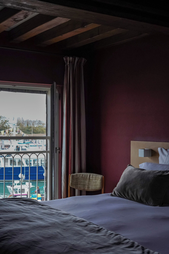Bedroom 2, L'Absinthe Hotel, Calvados