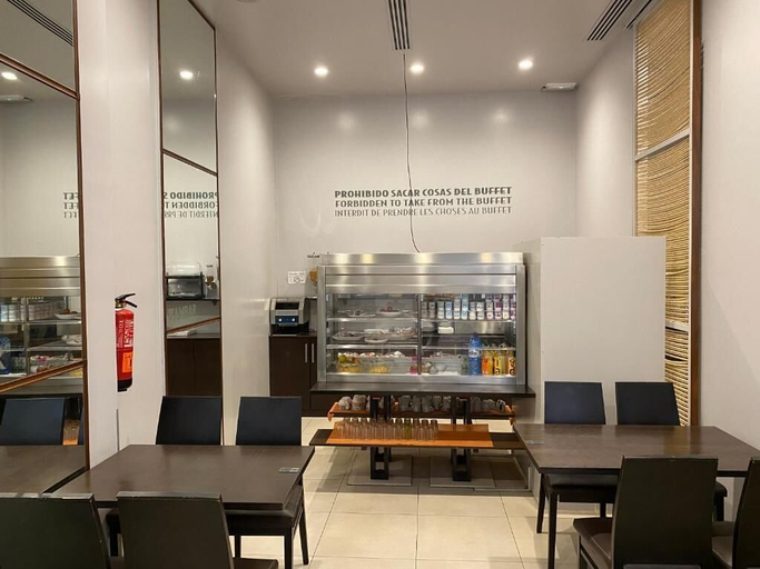 Food & Drinks, dpCristal Calvo Sotelo 164 4C, Lugo