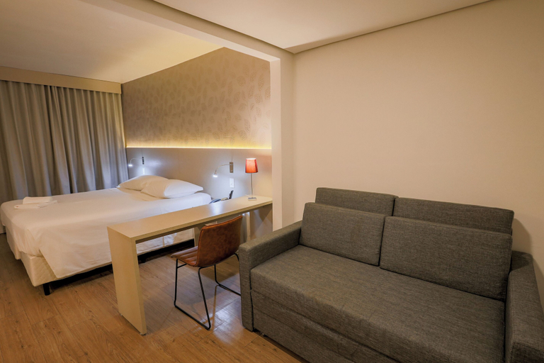 Bedroom 3, Antonio's Palace Hotel, Piracicaba