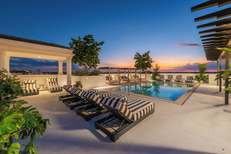Sundeck, The Avenue Coral Gables, Miami-Dade