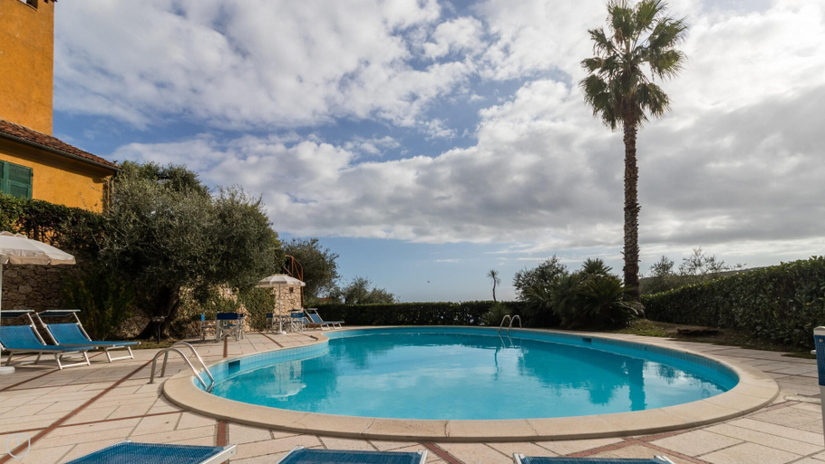 Others 3, Il Borgo Apartments A4 - Sv-d600-bove3d1a, Savona