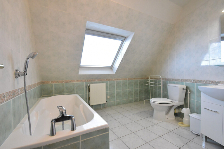 Bathroom 2, Holiday Home in Normandy Near the Sea, Seine-Maritime