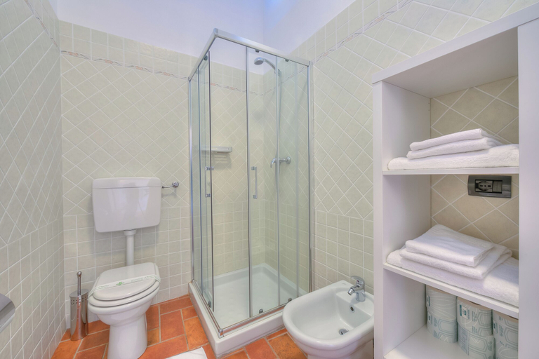 Bathroom 5, Il Nido Del Cigno Pied Dans l eau, Novara