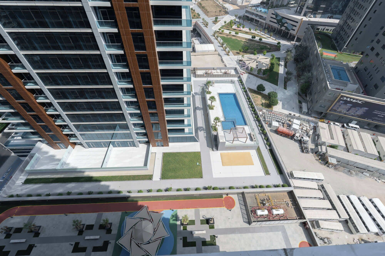 Room 4, Business Bay Chic Studio for 3 in a Great Location, Dubai