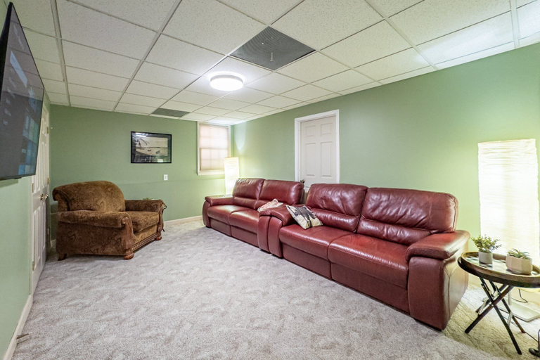 Interior 3, 530 Waterford Drive, Cartersville, Bartow