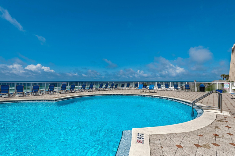 Sport & Beauty 4, Beach House 601c- Beach Rest, Walton