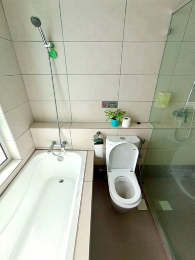 Bathroom 3, Octagon Premium Ipoh Town Homestay, Kinta