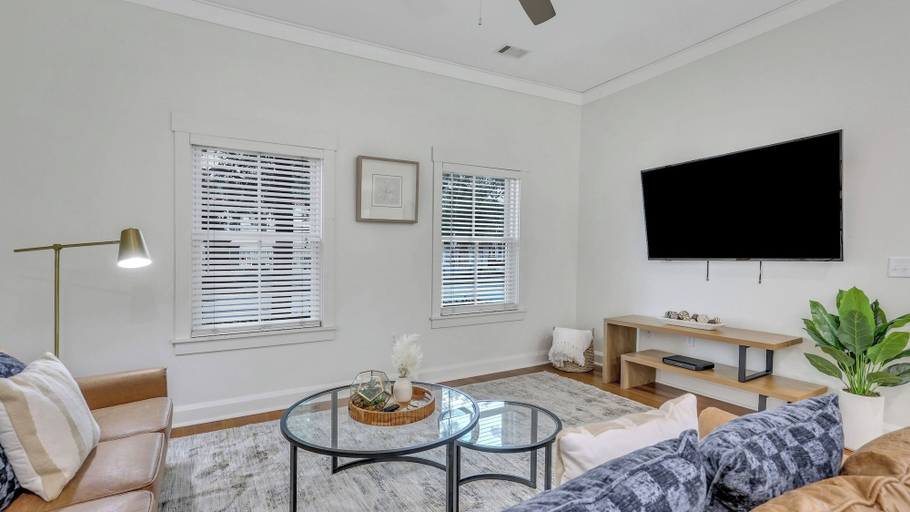 Living area 4, The Juliette by AvantStay, Chatham