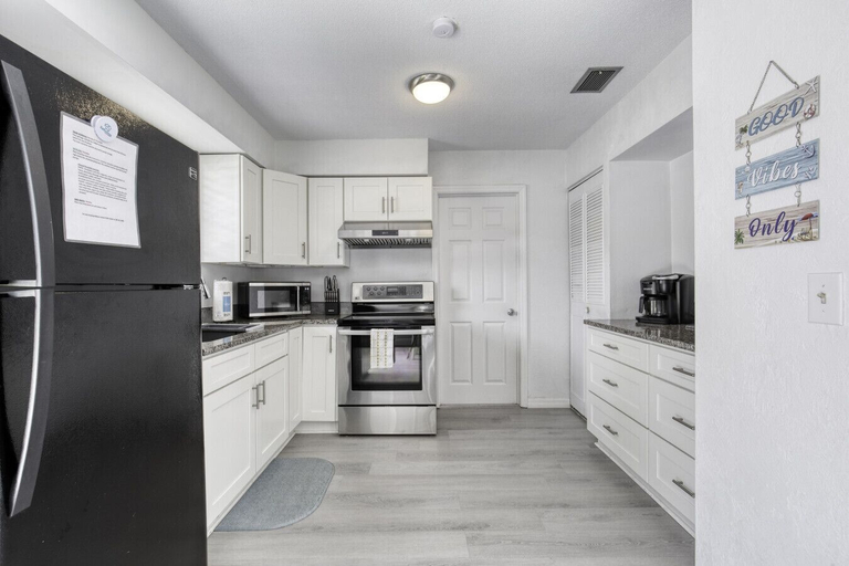 Interior 5, Coquina Cabana With Fenced Yard and Adorable Decor, Volusia