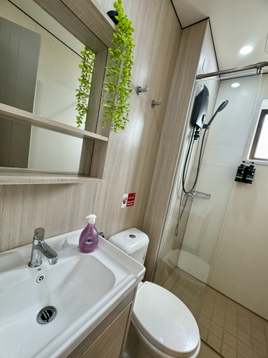 Bathroom 5, The Corner Luxe Stay @ Nilai Youth City (3R2B), Seremban