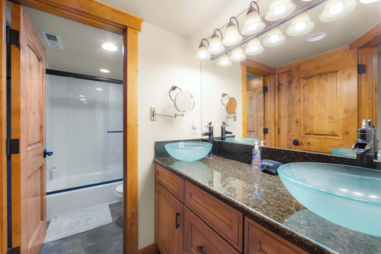 Bathroom 3, Aspen Edge, Lakefront and Loft, El Dorado