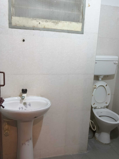 Bathroom 5, Hotel Grand International, Erode