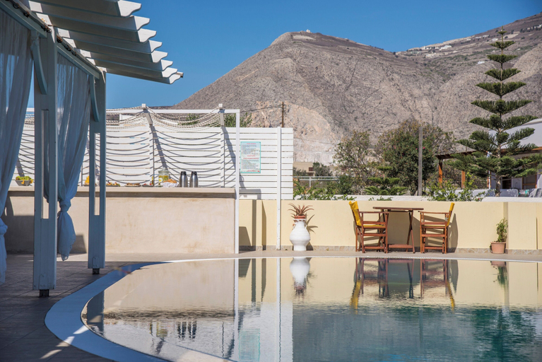 Pool 2, 1-bed Apt at Hotel, Near Perivolos Black Beach, South Aegean
