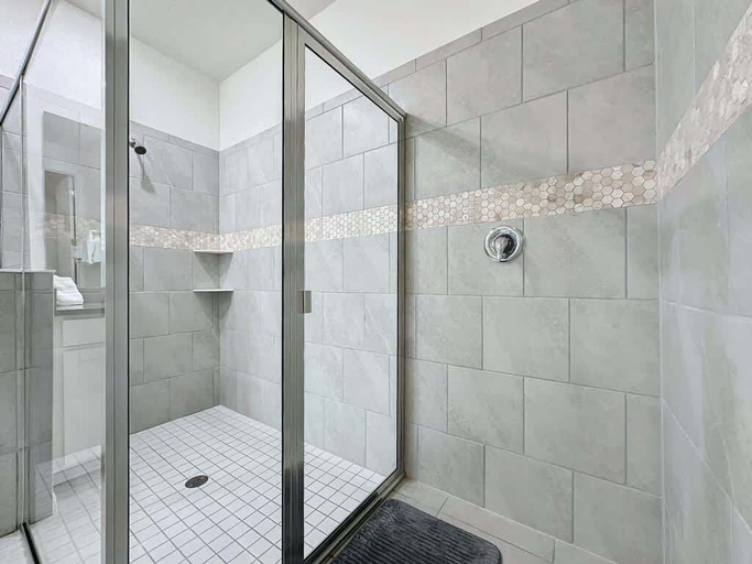 Room 2, 6Bd Villa w Spa Star Wars Cinema Gameroom 2088, Osceola